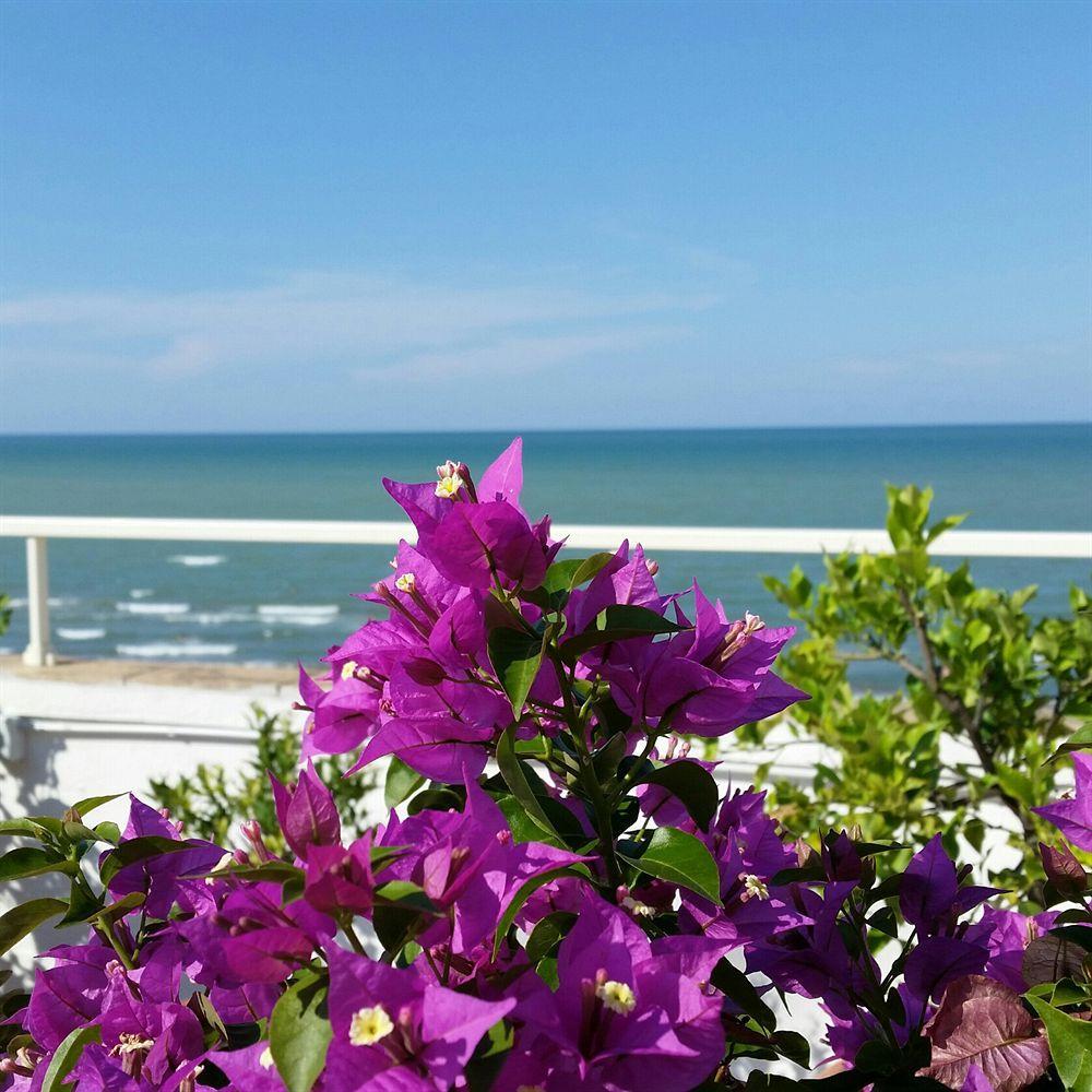 Hotel Caggiari Senigallia Buitenkant foto