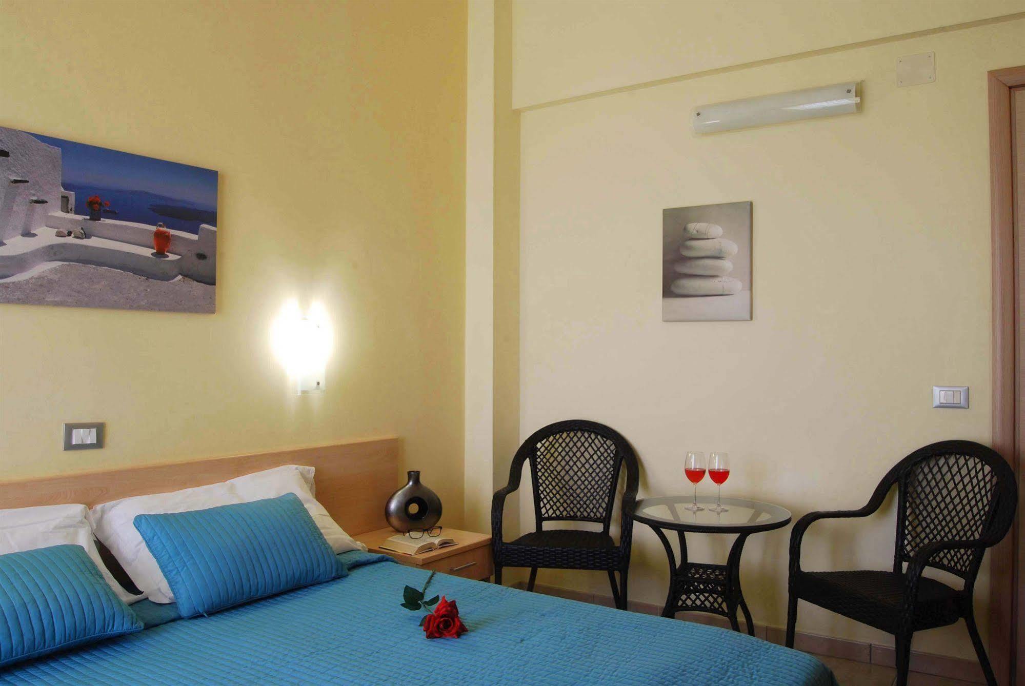 Hotel Caggiari Senigallia Buitenkant foto