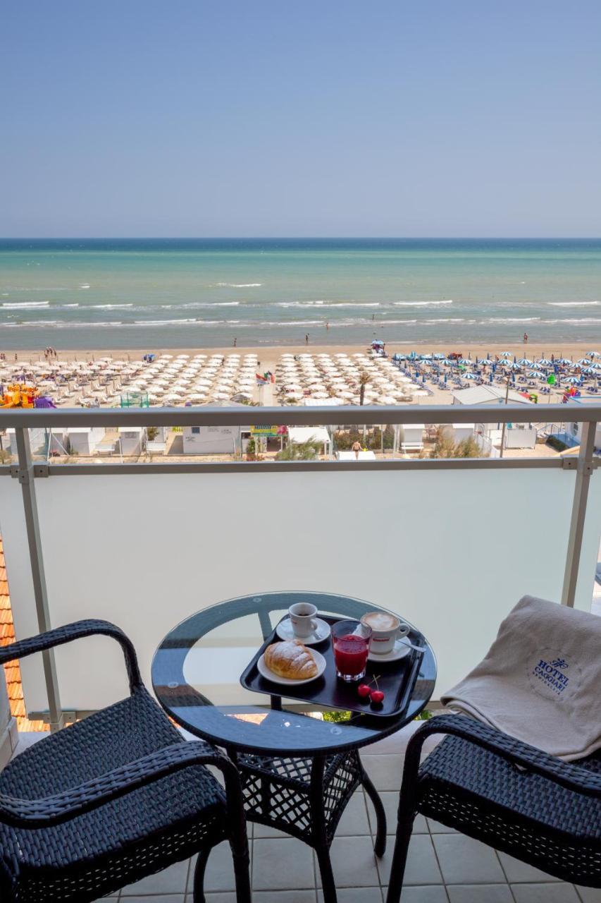 Hotel Caggiari Senigallia Buitenkant foto