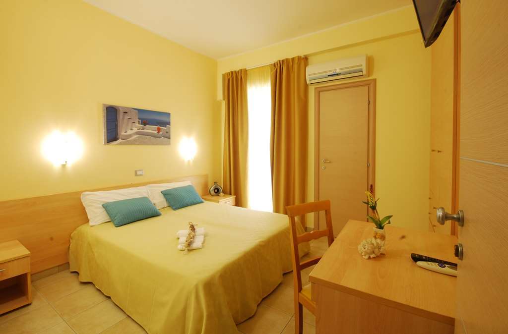 Hotel Caggiari Senigallia Kamer foto